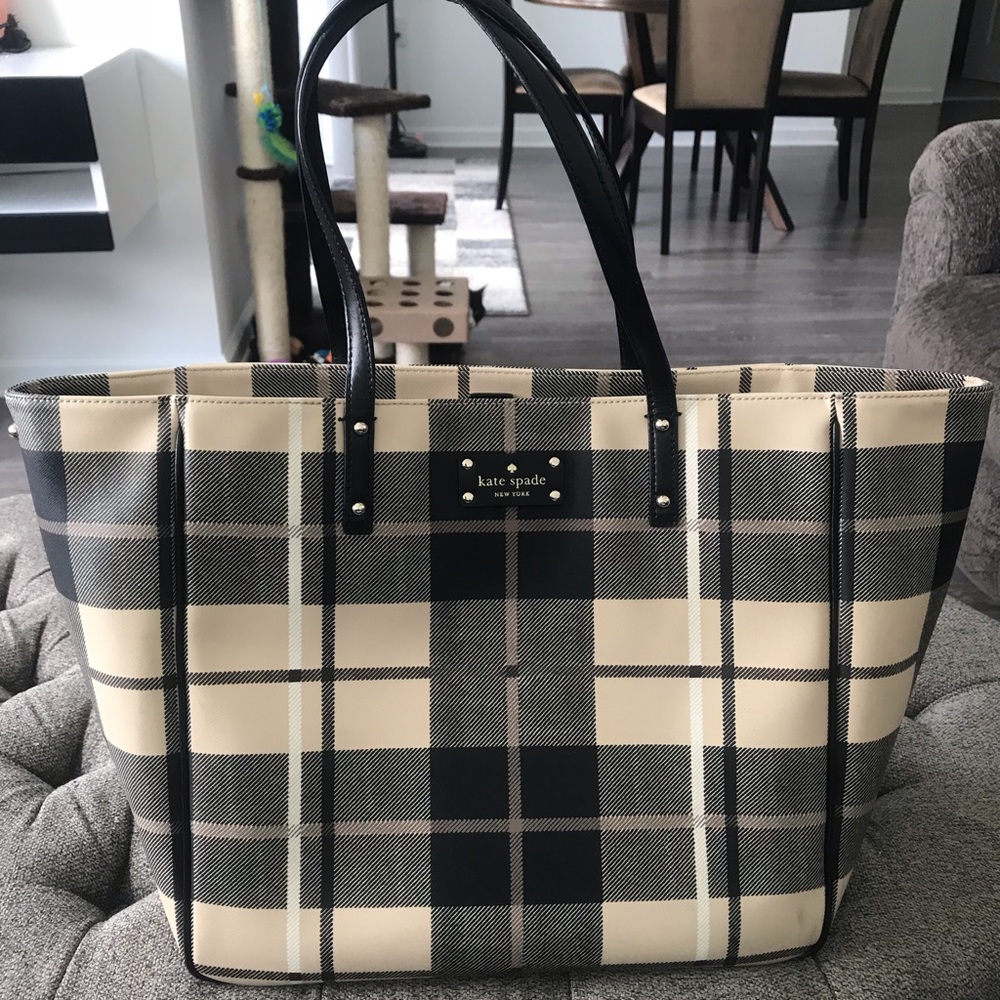 Kate Spade checkered tote (leather)